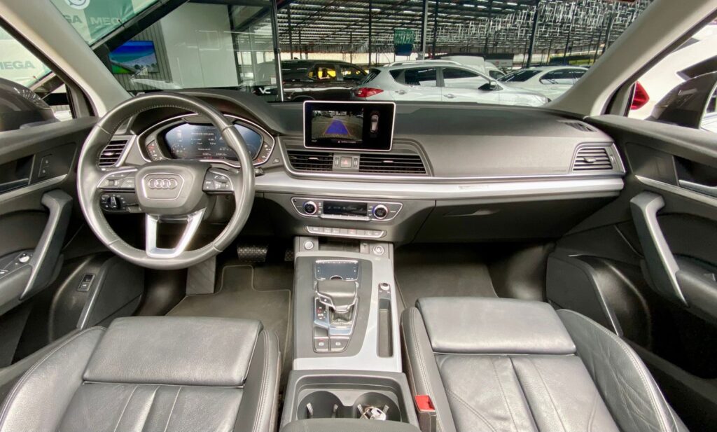 AUDI Q5 S LINE