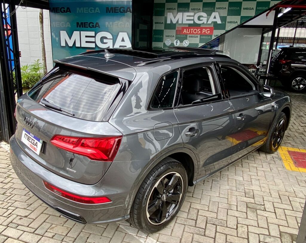 AUDI Q5 S LINE