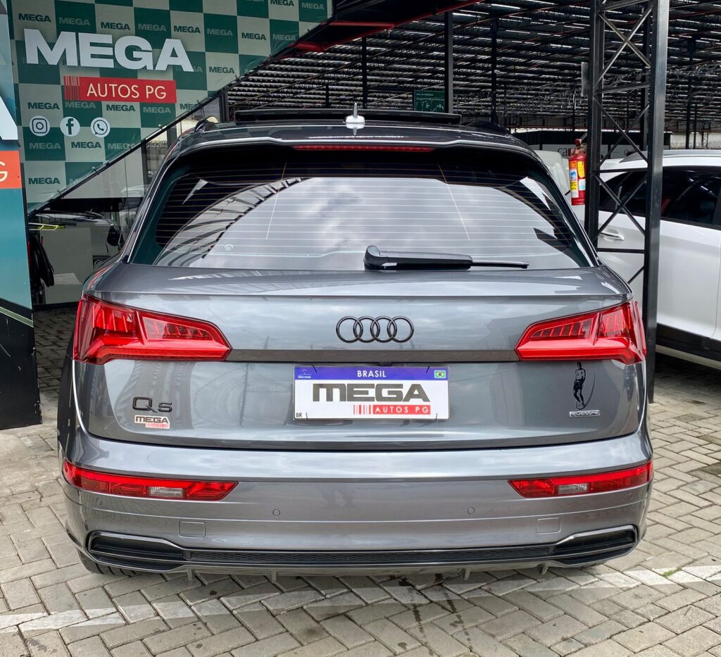 AUDI Q5 S LINE
